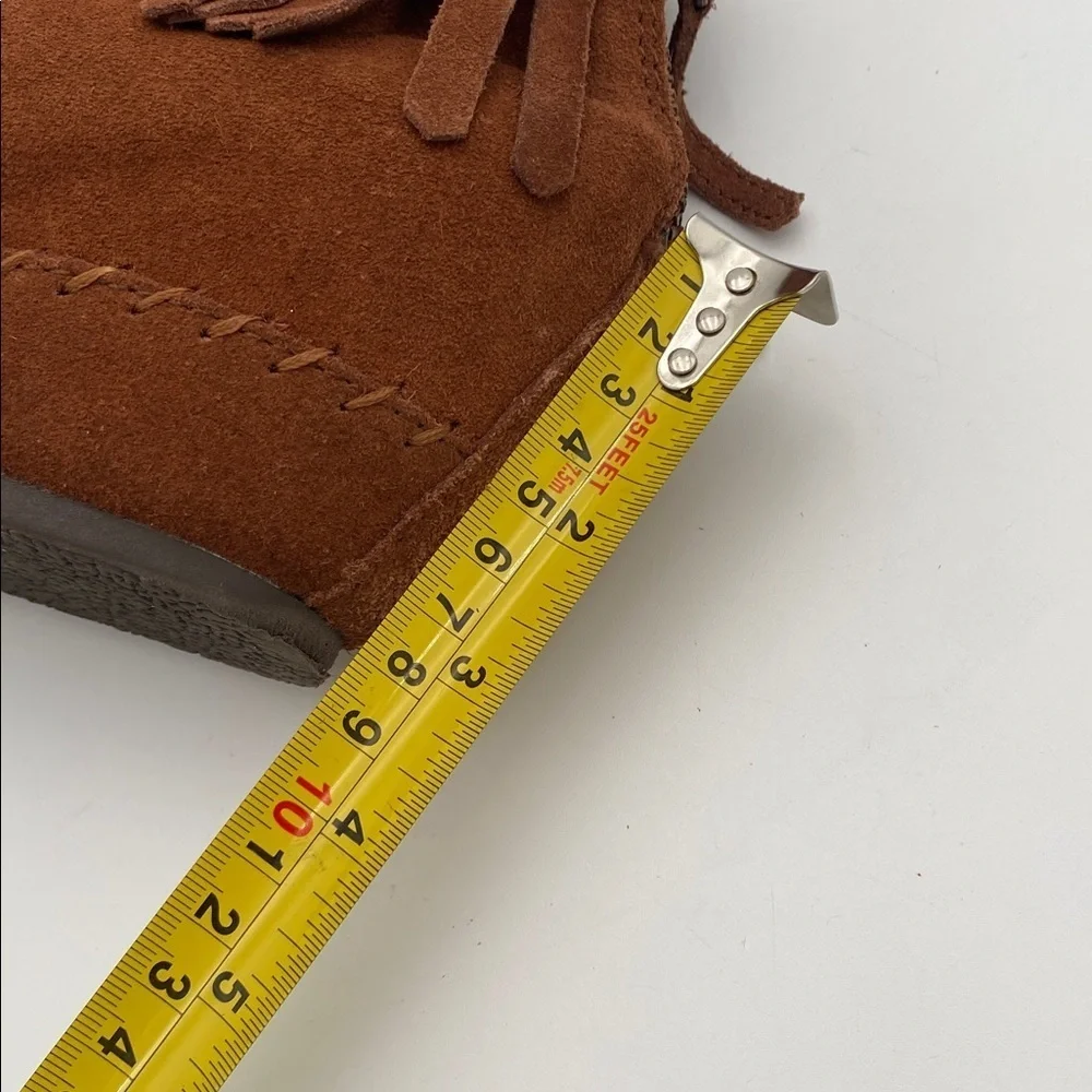 Skechers durable suede